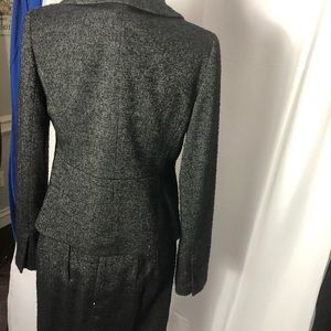 Anne Taylor suit never worn.